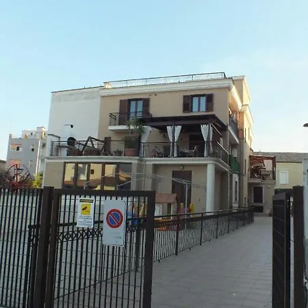 L'arca - In Centro 3*