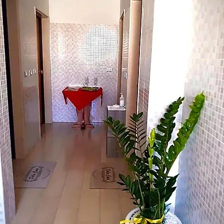 L'arca - In Centro Nocleg ze śniadaniem 3*
